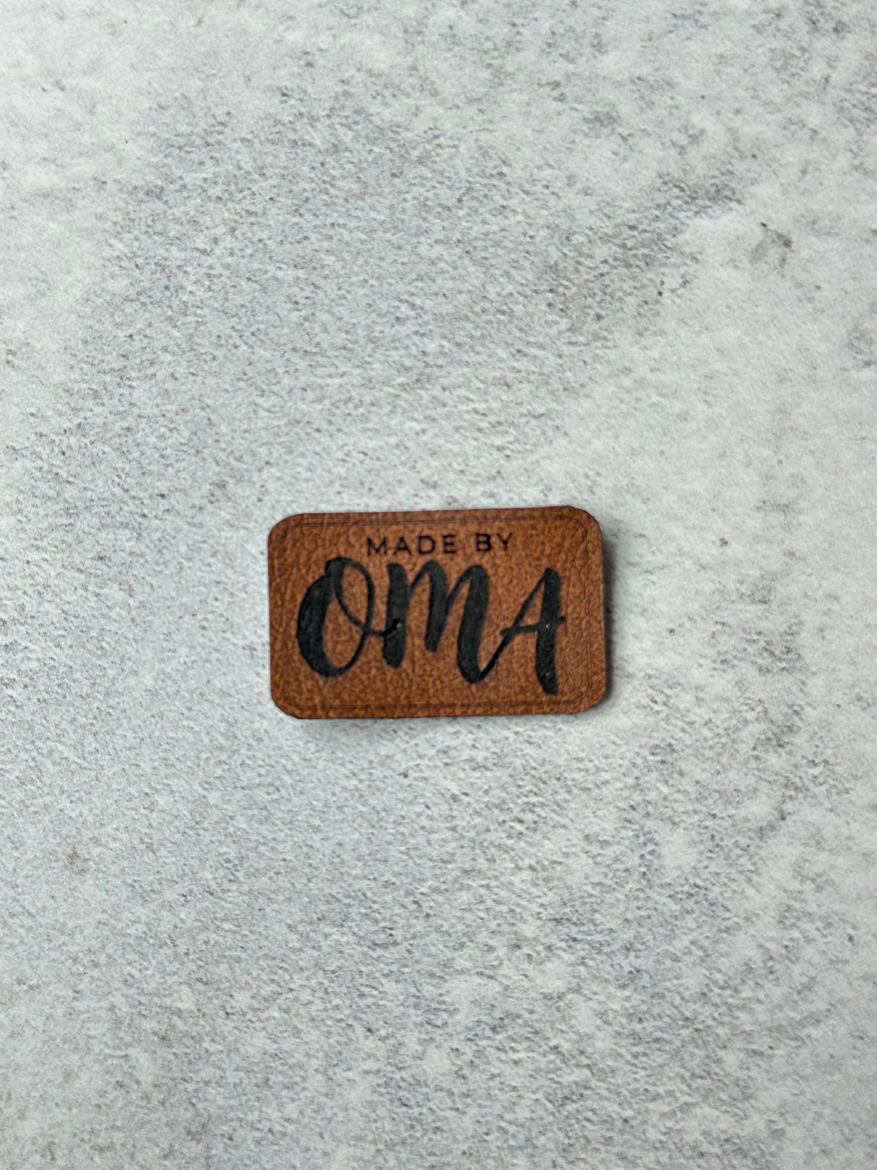Label „Made by Oma“ klein