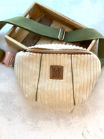 Lade das Bild in den Galerie-Viewer, Bauchtasche „Lana“
