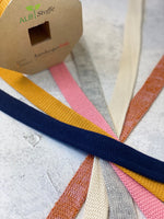 Lade das Bild in den Galerie-Viewer, Albstoffe Cord me Kordel verschiedene Farben
